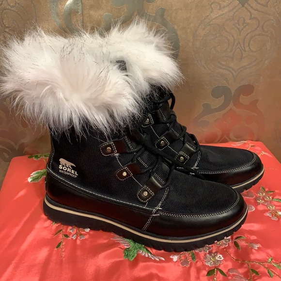 ⭐️Sorel winter boots size 10.5